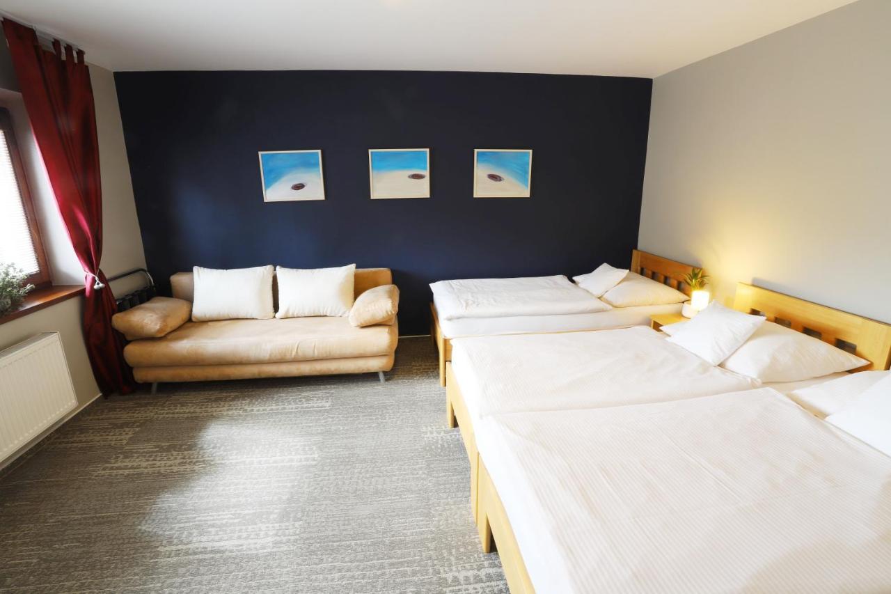 Apart Hotel Jablonec 야블로네츠나트니소우 외부 사진