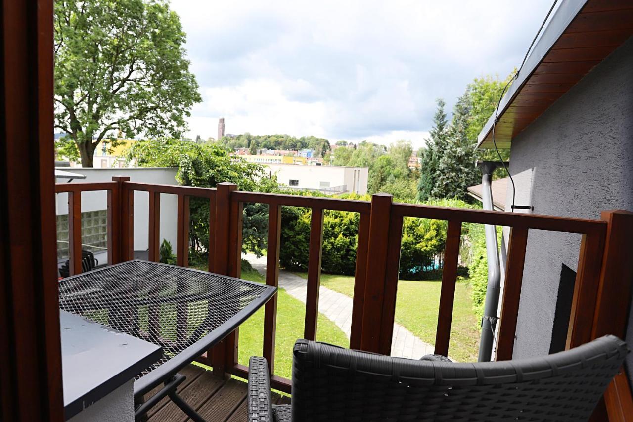 Apart Hotel Jablonec 야블로네츠나트니소우 외부 사진