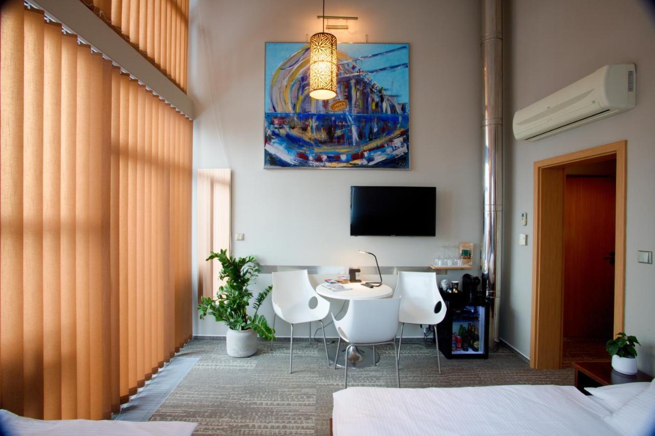 Apart Hotel Jablonec 야블로네츠나트니소우 외부 사진