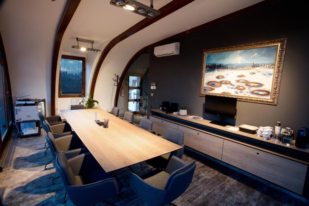 Apart Hotel Jablonec 야블로네츠나트니소우 외부 사진