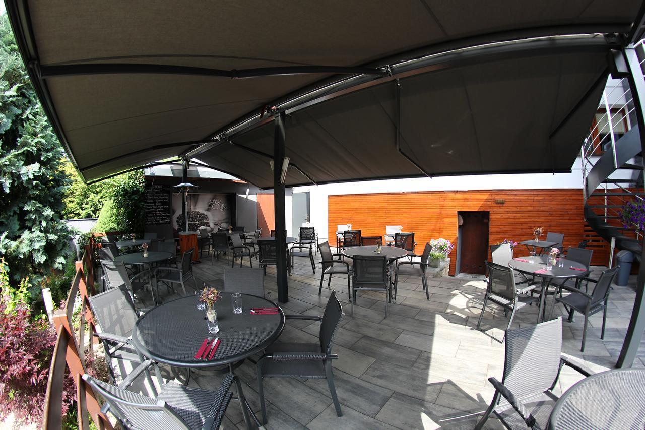 Apart Hotel Jablonec 야블로네츠나트니소우 외부 사진