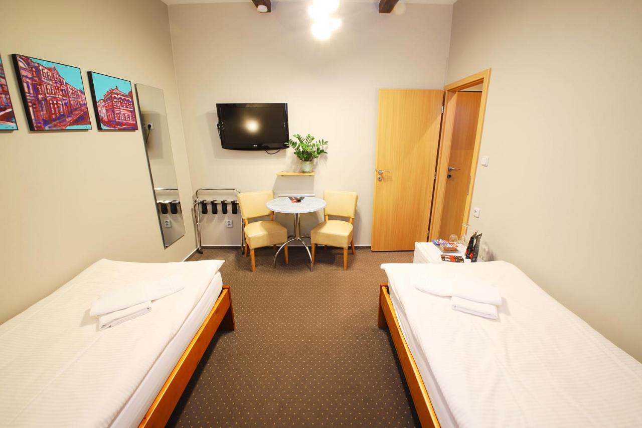 Apart Hotel Jablonec 야블로네츠나트니소우 외부 사진